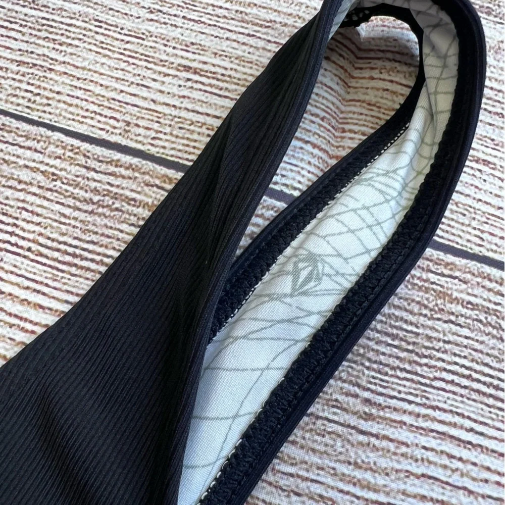 Volcom Black & White Color Block Bikini Swim Top